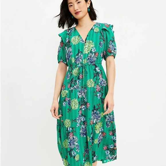 LOFT Dresses & Skirts - LOFT Floral Ruffle V-Neck Midi Dress - Size XS Petite